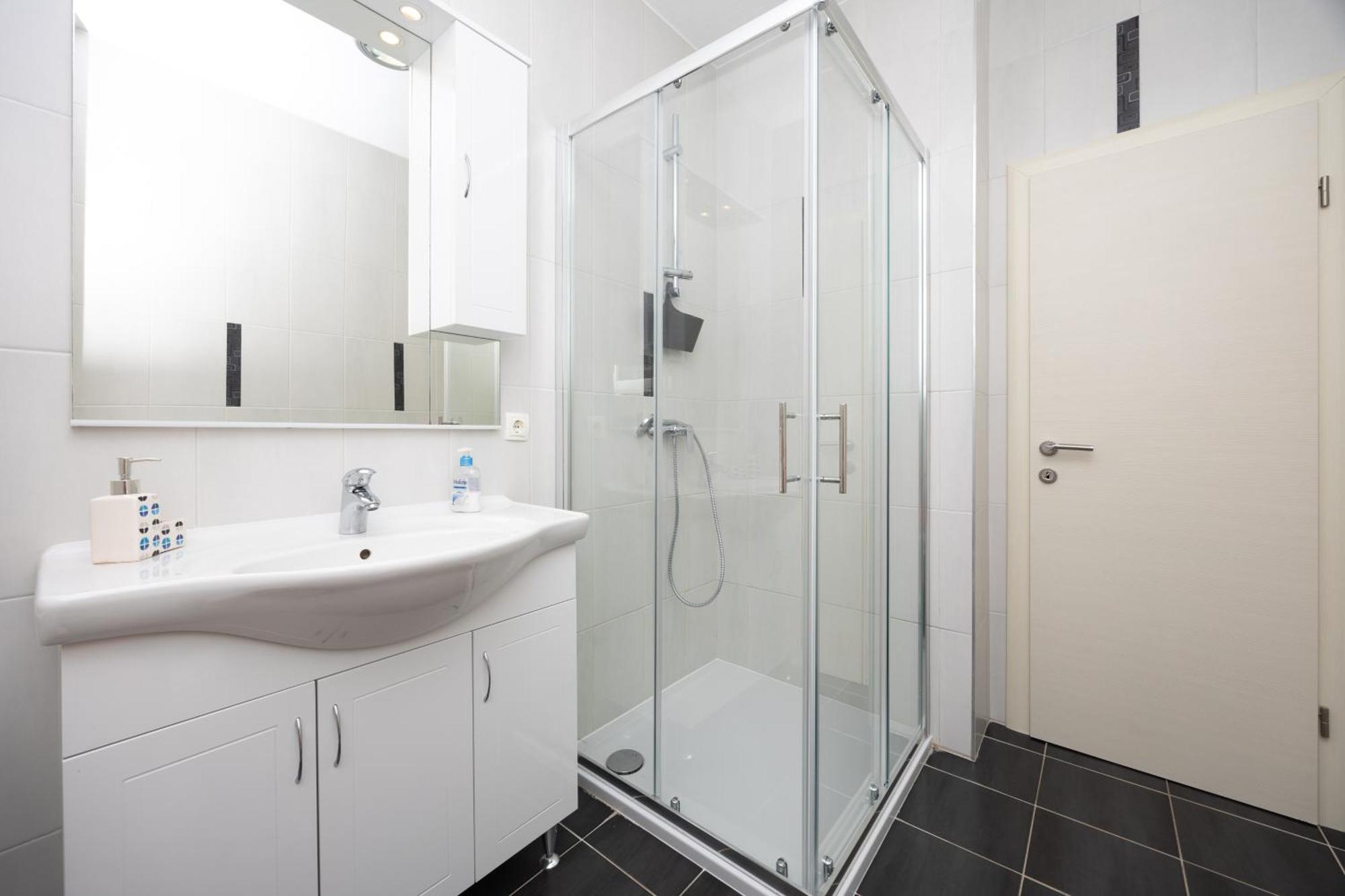 Apartman Markulin Трогир Экстерьер фото