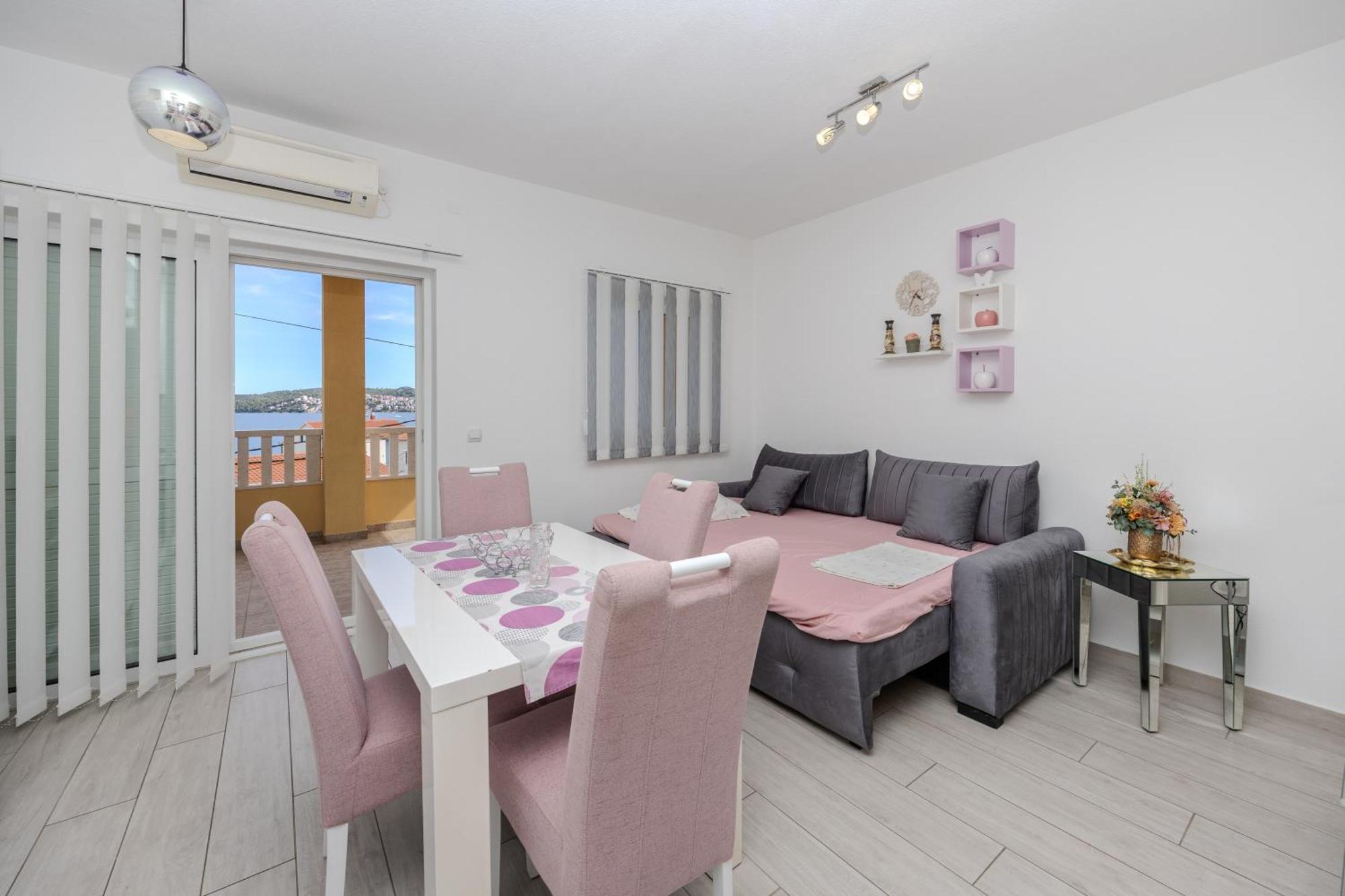 Apartman Markulin Трогир Экстерьер фото