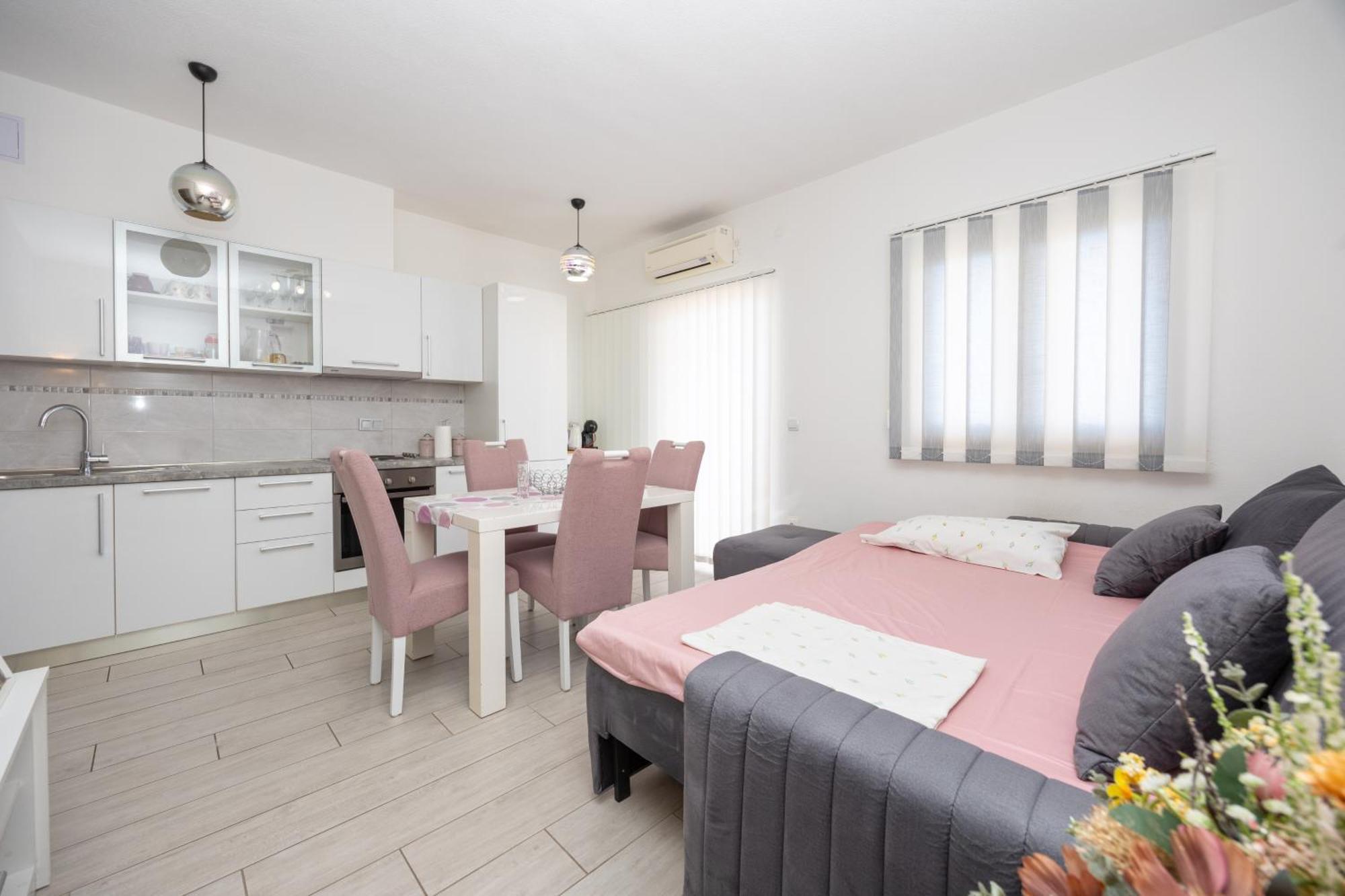 Apartman Markulin Трогир Экстерьер фото
