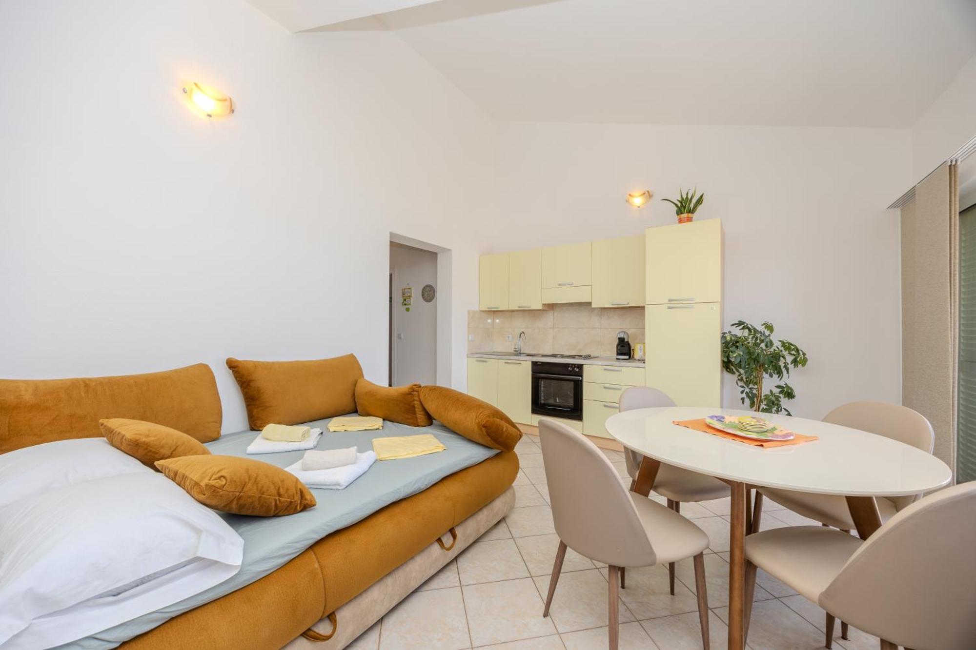 Apartman Markulin Трогир Экстерьер фото
