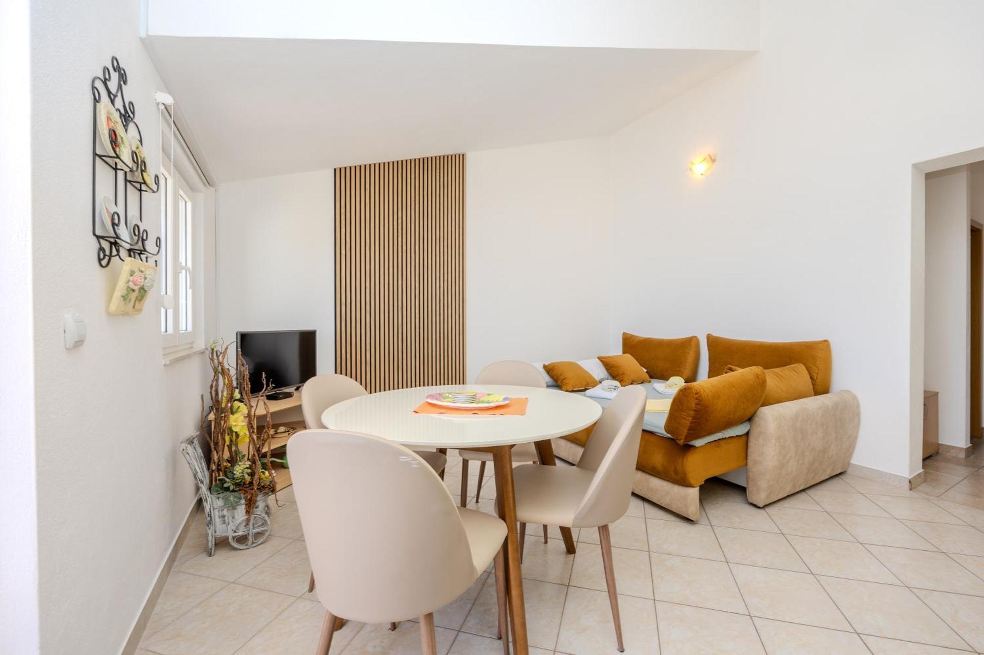 Apartman Markulin Трогир Экстерьер фото